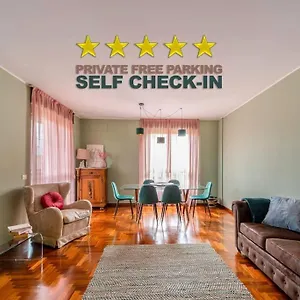 Apartamento Navigli-duomo Big House With Free Parking • Top!, Milán